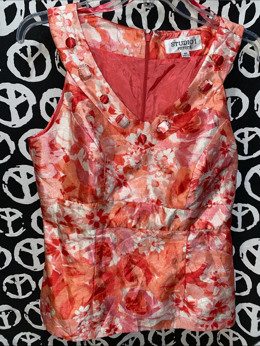 STUDIO I PETITE SLEEVELESS POLUESTER TANK COVERED BUTTON/JEWEL DECOR SZ 8P